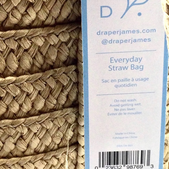 Draper James Everyday Straw Bag / Tote with Signature Magnolias Scarf. - Picture 4 of 11